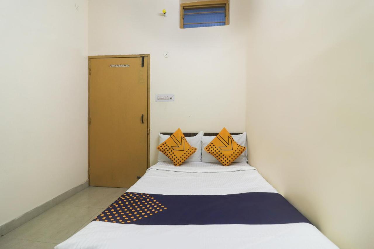 Spot On Negi Home Stay 데라둔 외부 사진
